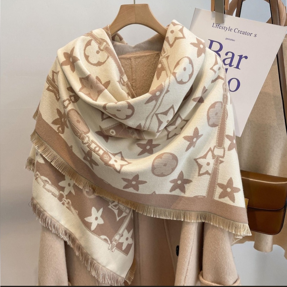 ShopEvelynne Cream and Brown Patterned Scarf